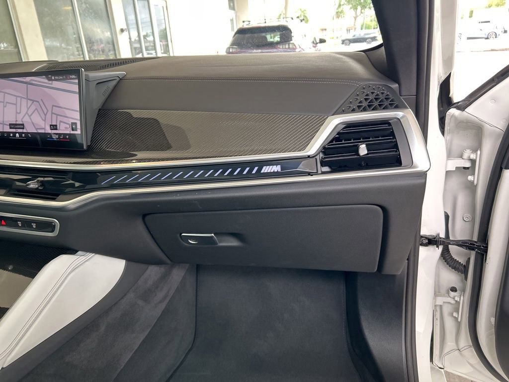 Used 2026 BMW X6 M60i image 28