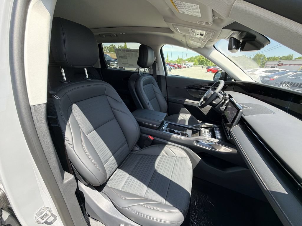 New 2026 Lincoln Nautilus Reserve w/ Jet Appearance Package AWD/4WD image 25