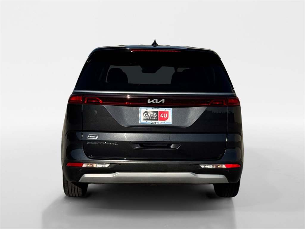 Used 2022 Kia Carnival LX image 6