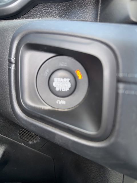 Used 2024 Jeep Wrangler Unlimited Rubicon 4xe AWD/4WD image 10