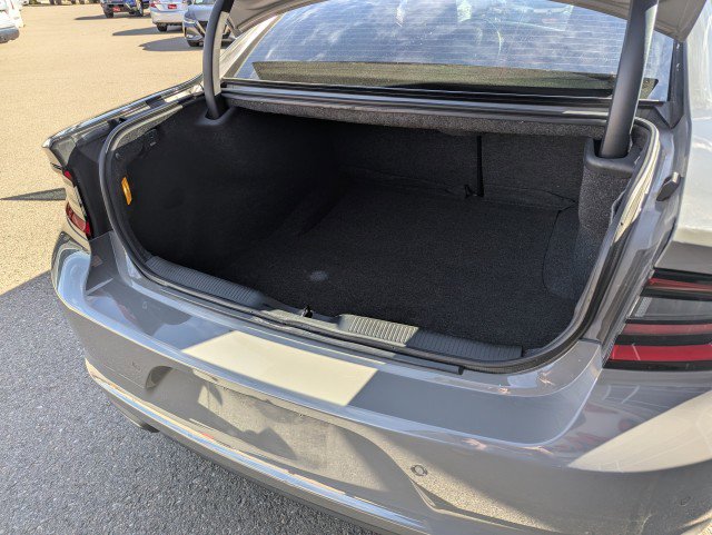 Used 2018 Dodge Charger SXT w/ Blacktop Package image 26