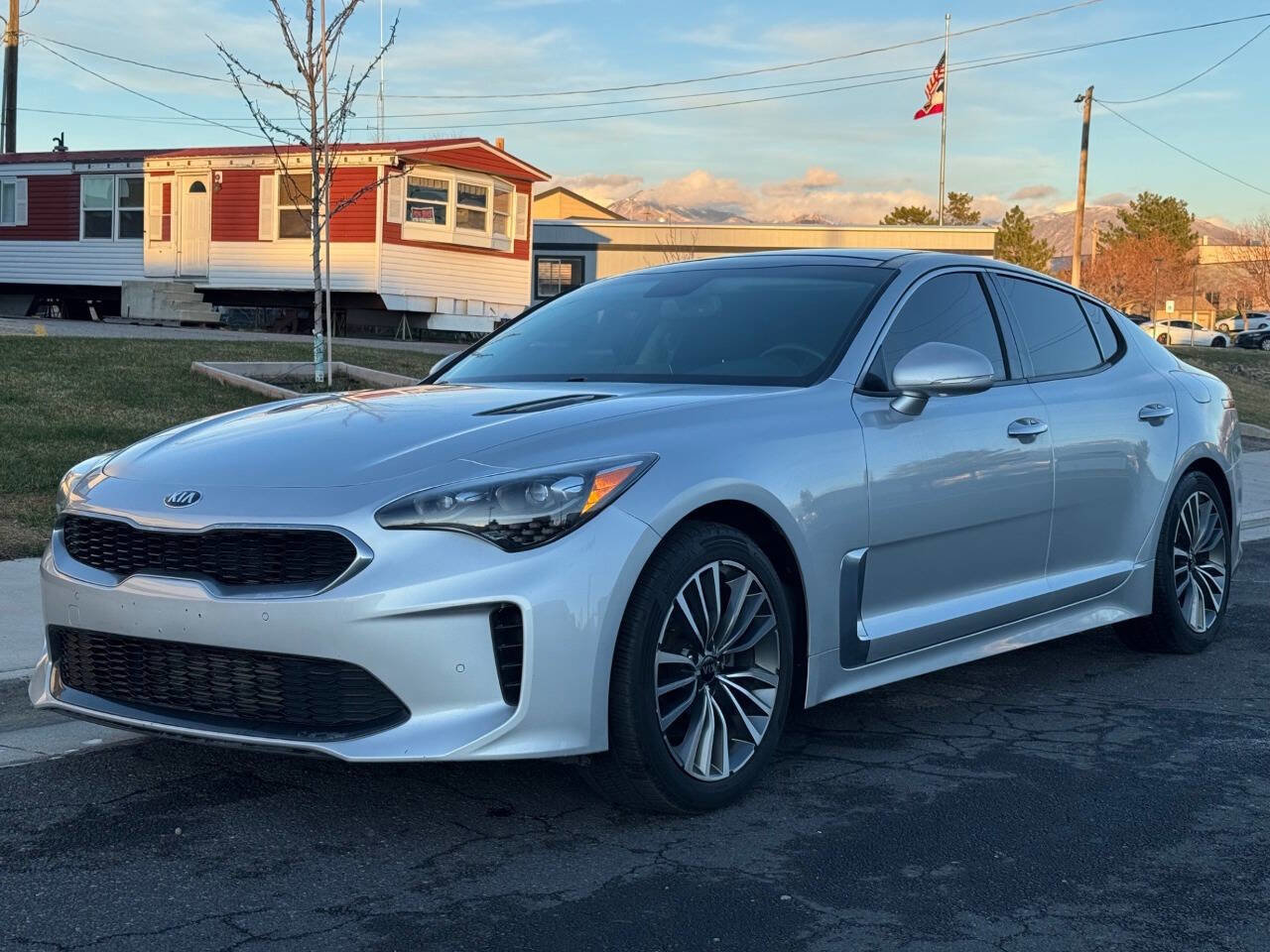 Used 2018 Kia Stinger Premium image 7