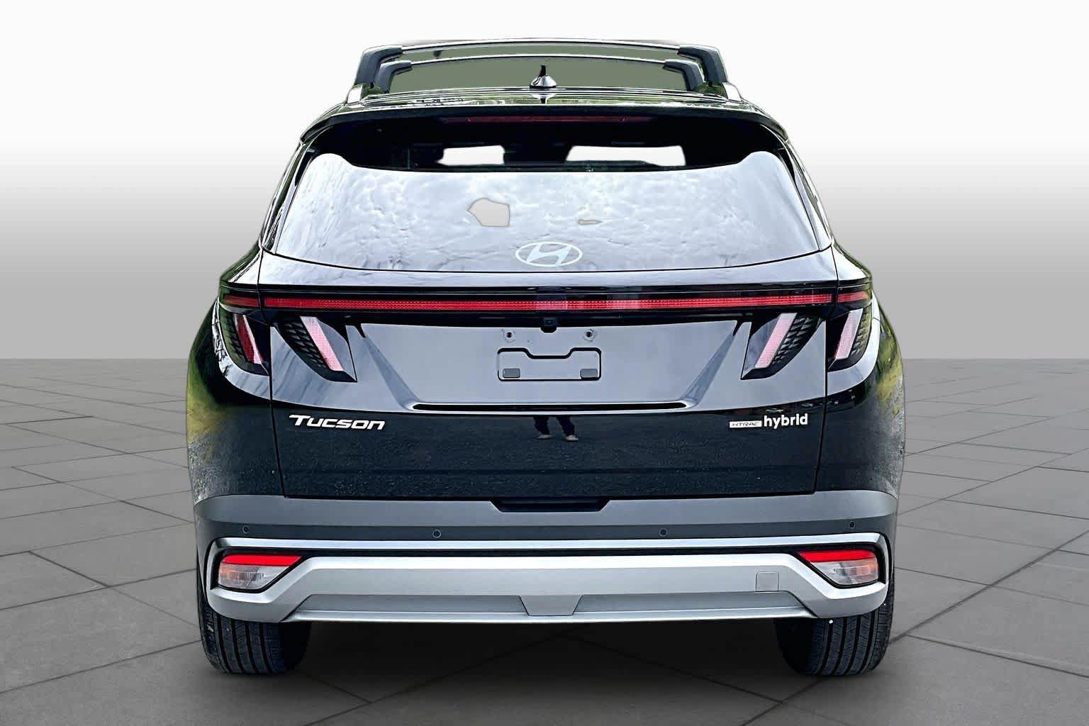 Used 2026 Hyundai Tucson Limited AWD/4WD image 5