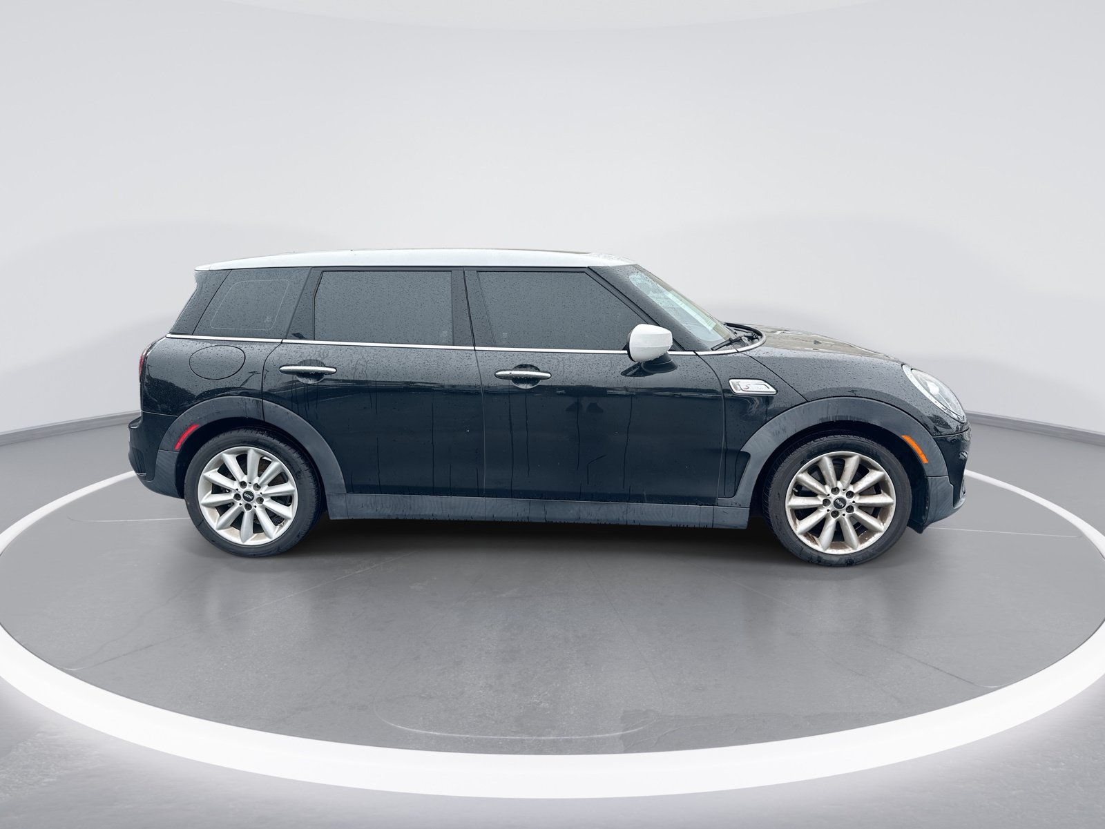 Used 2020 MINI Cooper Clubman S w/ Premium Package FWD image 10