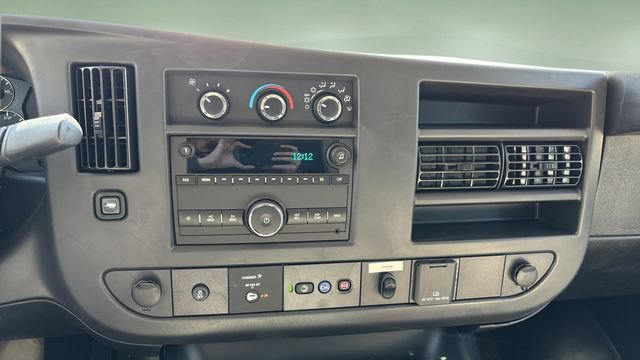 New 2025 Chevrolet Express 3500 w/ Power Convenience Package RWD image 31