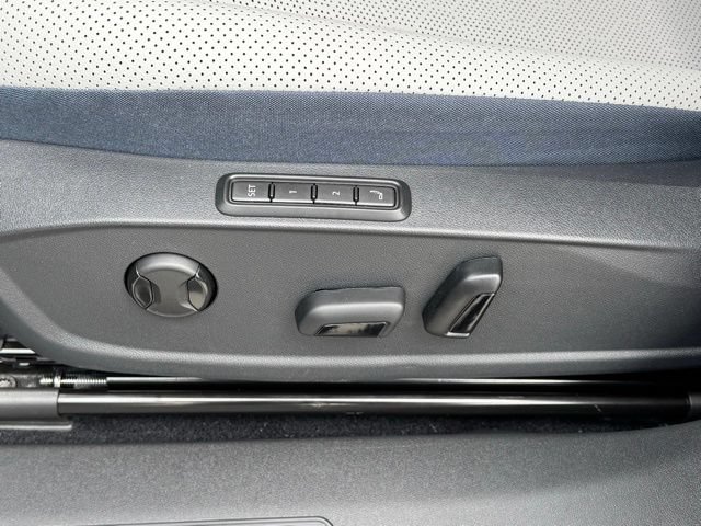 New 2025 Volkswagen ID.4 Pro S AWD/4WD image 29
