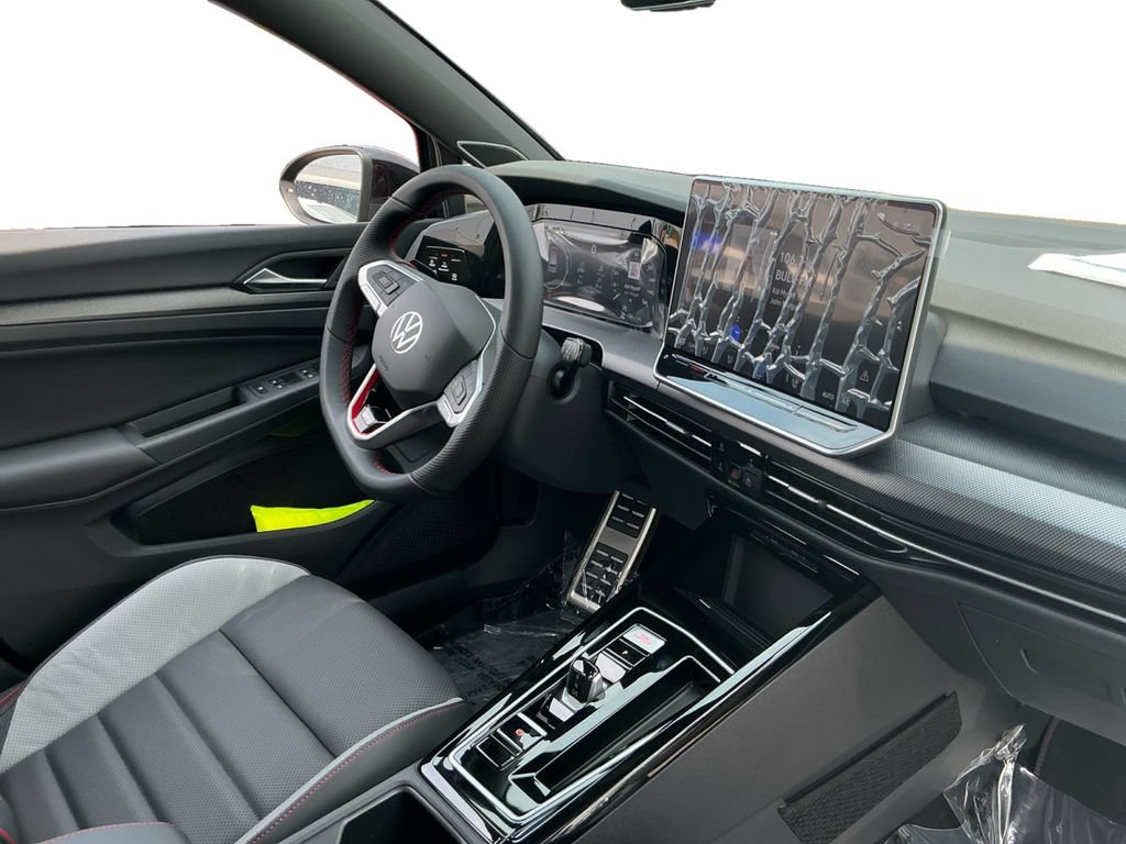 New 2026 Volkswagen GTI SE FWD image 16