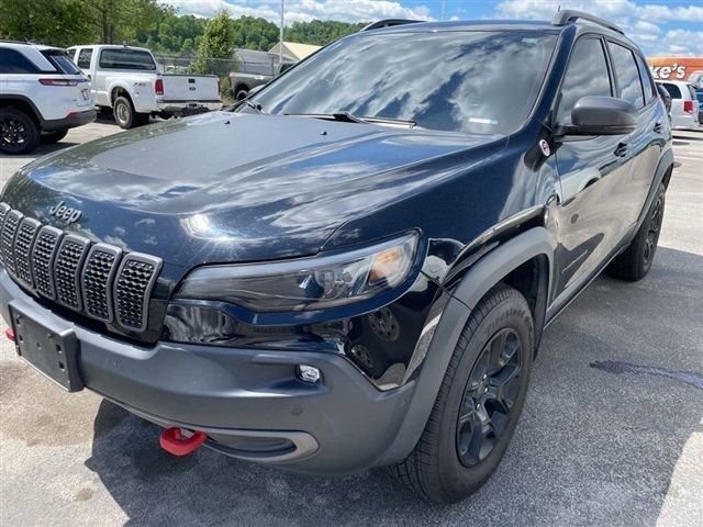 Used 2019 Jeep Cherokee Trailhawk AWD/4WD image 9