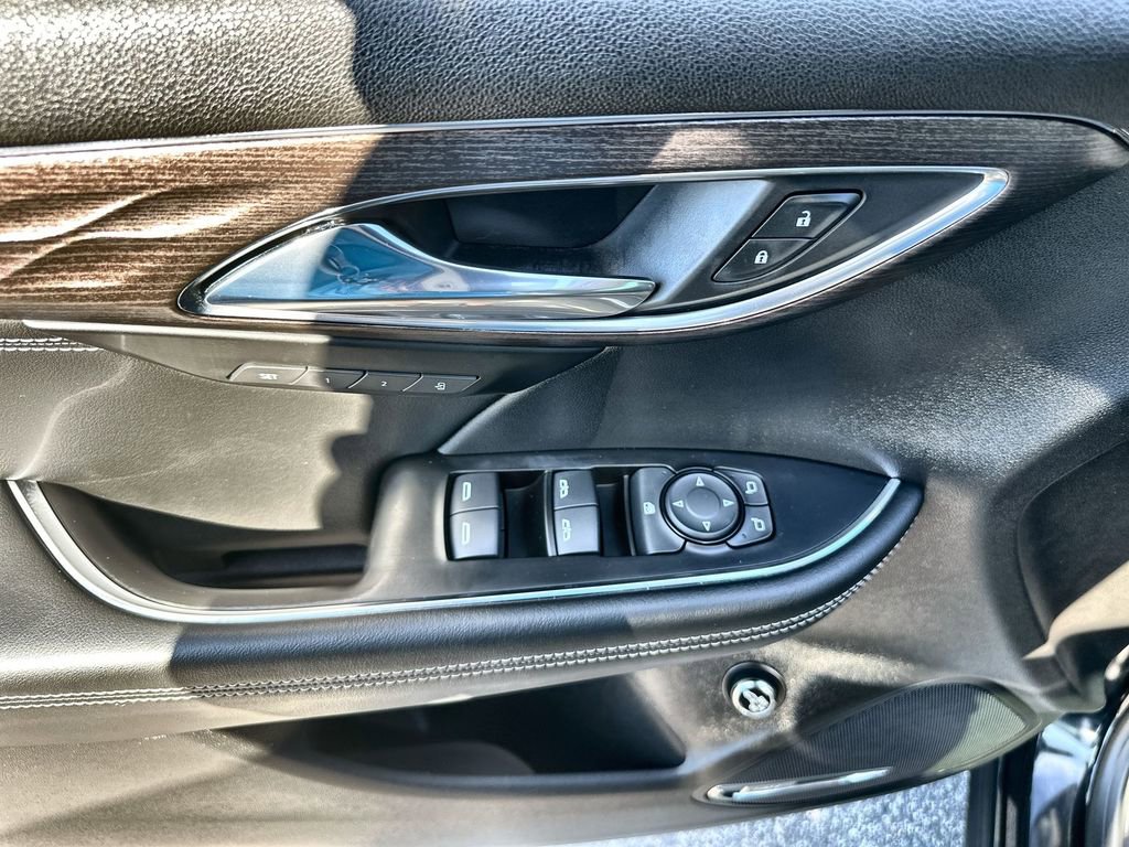 Certified 2023 Buick Envision Avenir FWD image 16