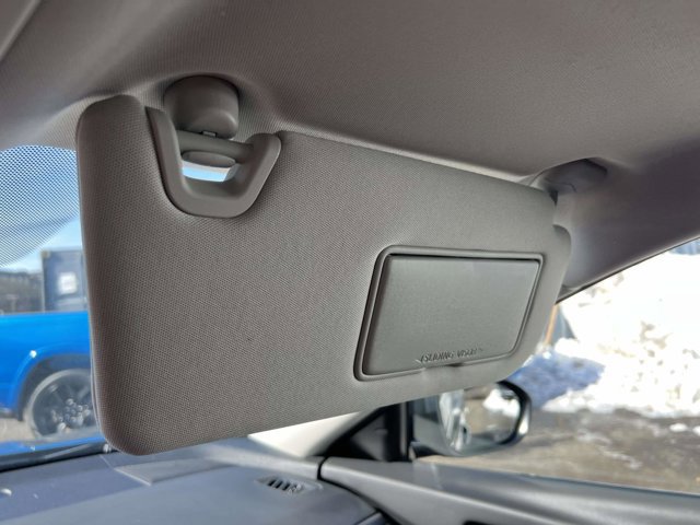 Used 2025 Nissan Altima 2.5 SR image 31