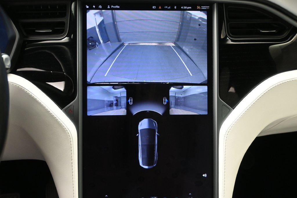 Used 2020 Tesla Model X Long Range AWD/4WD image 14
