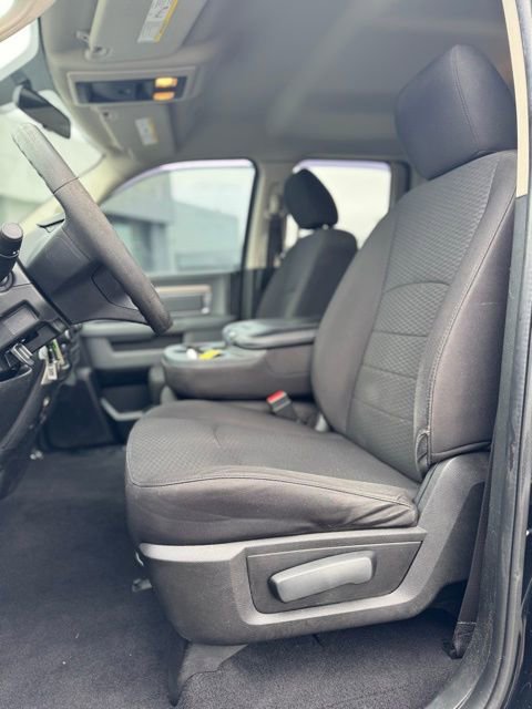 Used 2019 RAM 1500 Classic Warlock image 14