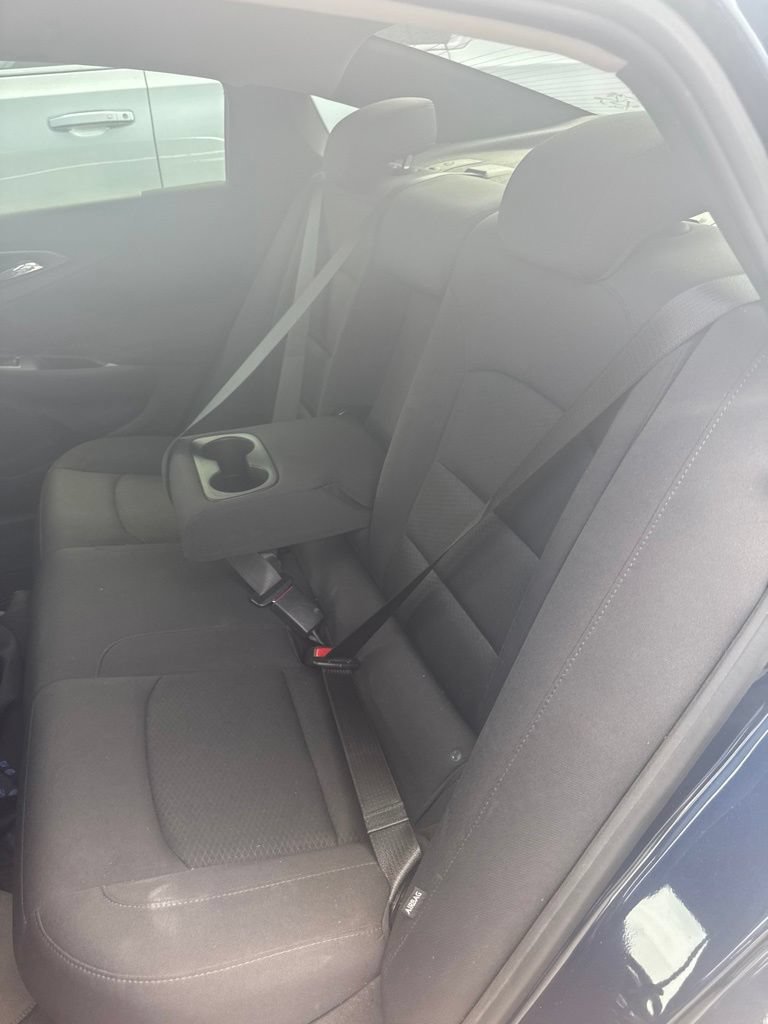 Used 2022 Chevrolet Malibu LT FWD image 14