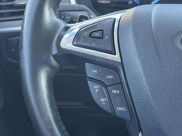 Used 2019 Ford Edge SEL w/ Equipment Group 201A AWD/4WD image 28