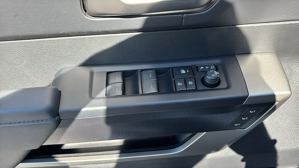 New 2026 Toyota Tundra Platinum AWD/4WD image 14