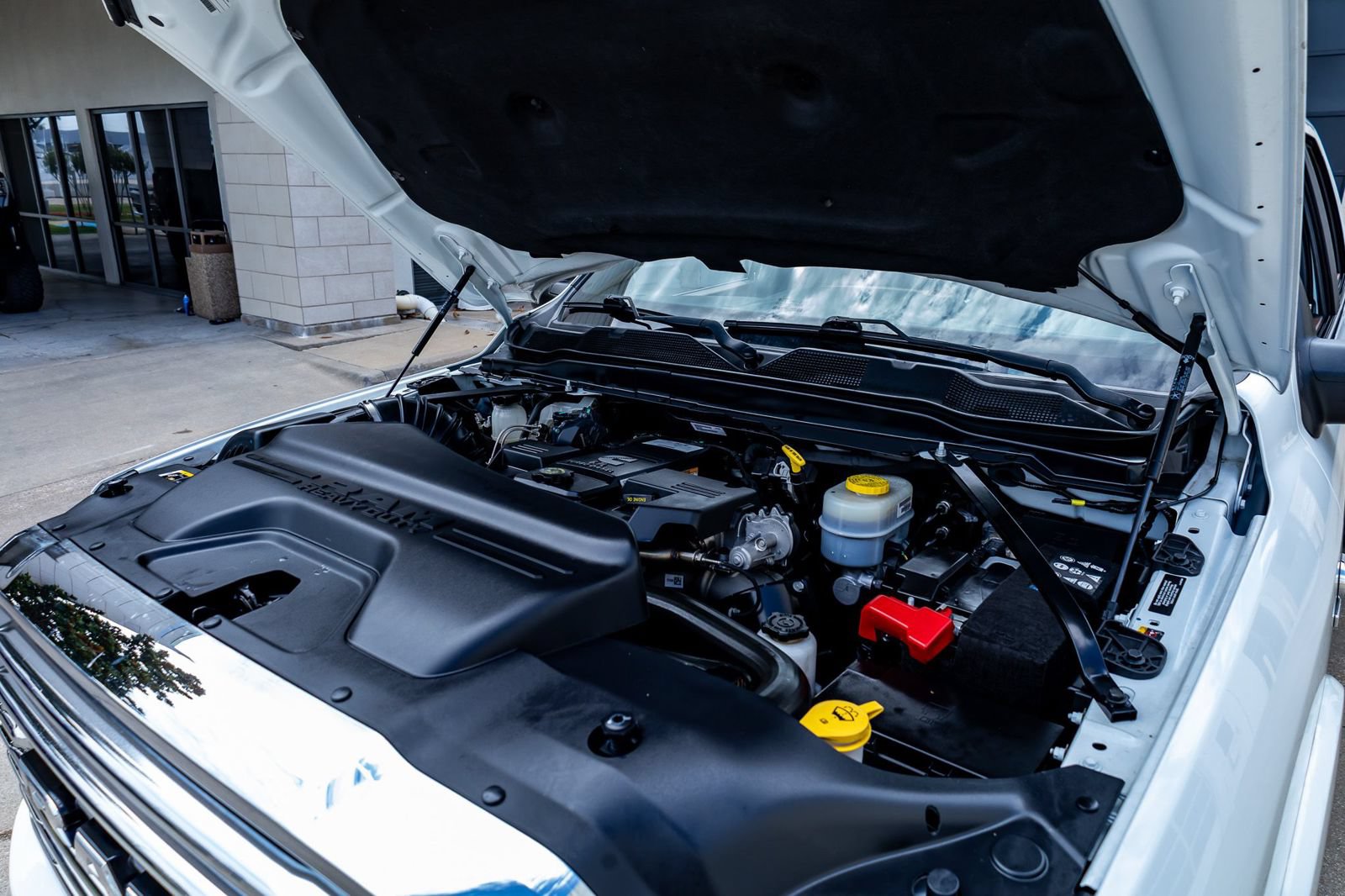 Used 2023 RAM 3500 Limited AWD/4WD image 40