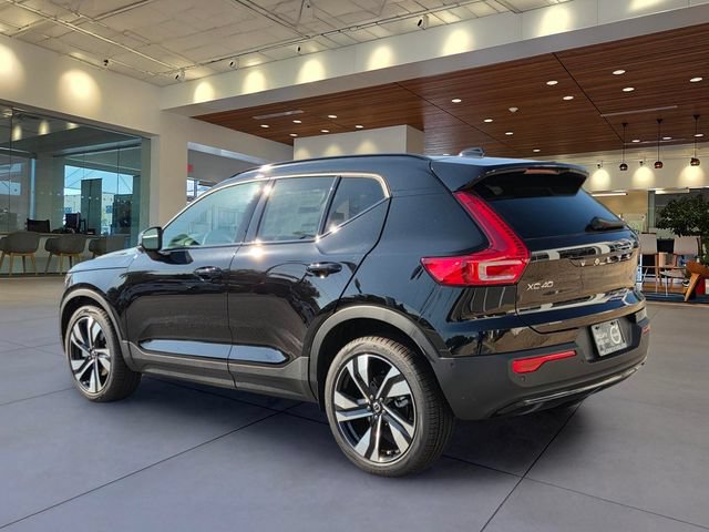 New 2026 Volvo XC40 B5 Ultra w/ Protection Package Premier AWD/4WD image 4