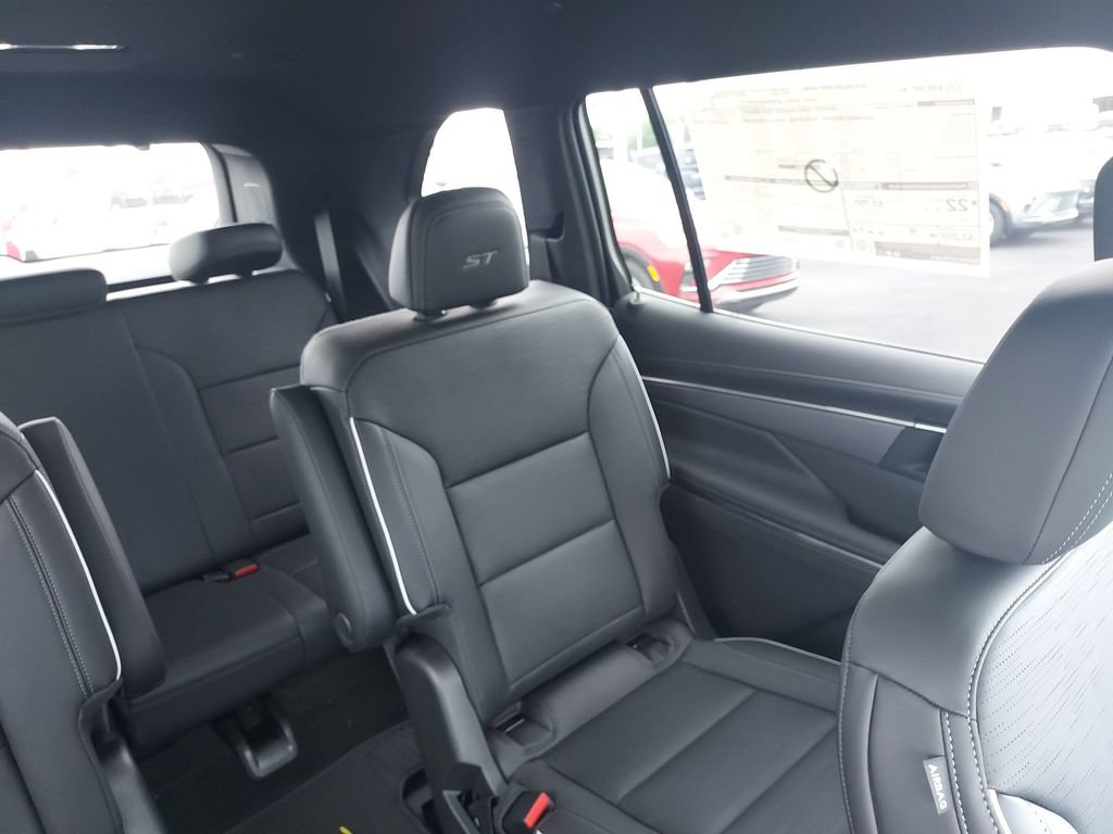 New 2026 Buick Enclave Sport Touring w/ Super Cruise Package FWD image 14