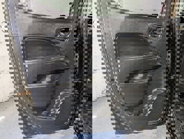 Used 2018 Chevrolet Colorado ZR2 w/ ZR2 Midnight Special Edition image 19