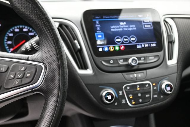 Used 2024 Chevrolet Malibu LT FWD image 11
