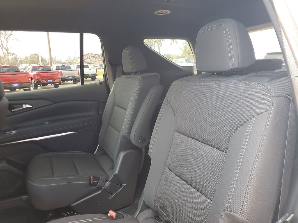 New 2026 Chevrolet Traverse LT w/ Driver Confidence Package image 10