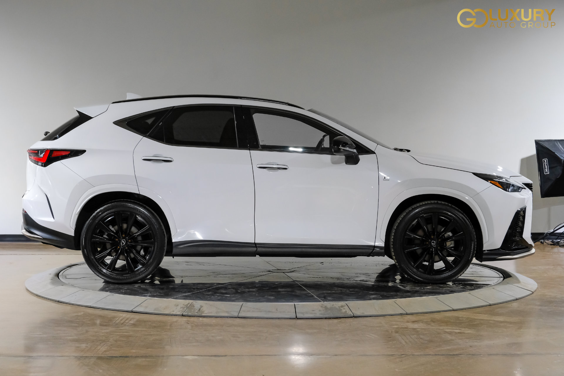 Used 2024 Lexus NX 350 F Sport AWD/4WD image 9