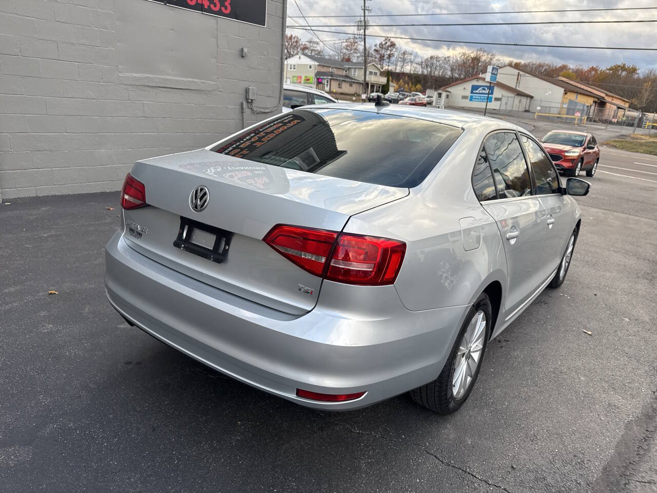 Used 2015 Volkswagen Jetta Sport FWD image 8
