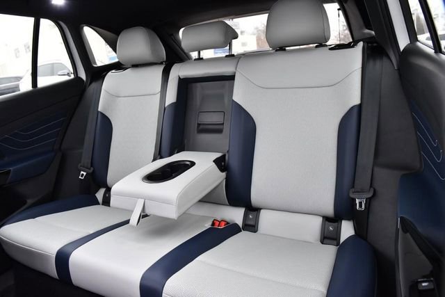 New 2025 Volkswagen ID.4 Pro S Plus image 20