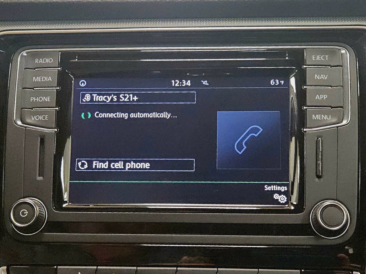 Used 2018 Volkswagen Passat 2.0T SE image 18