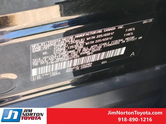 Used 2025 Toyota RAV4 XLE w/ Convenience Package FWD image 34