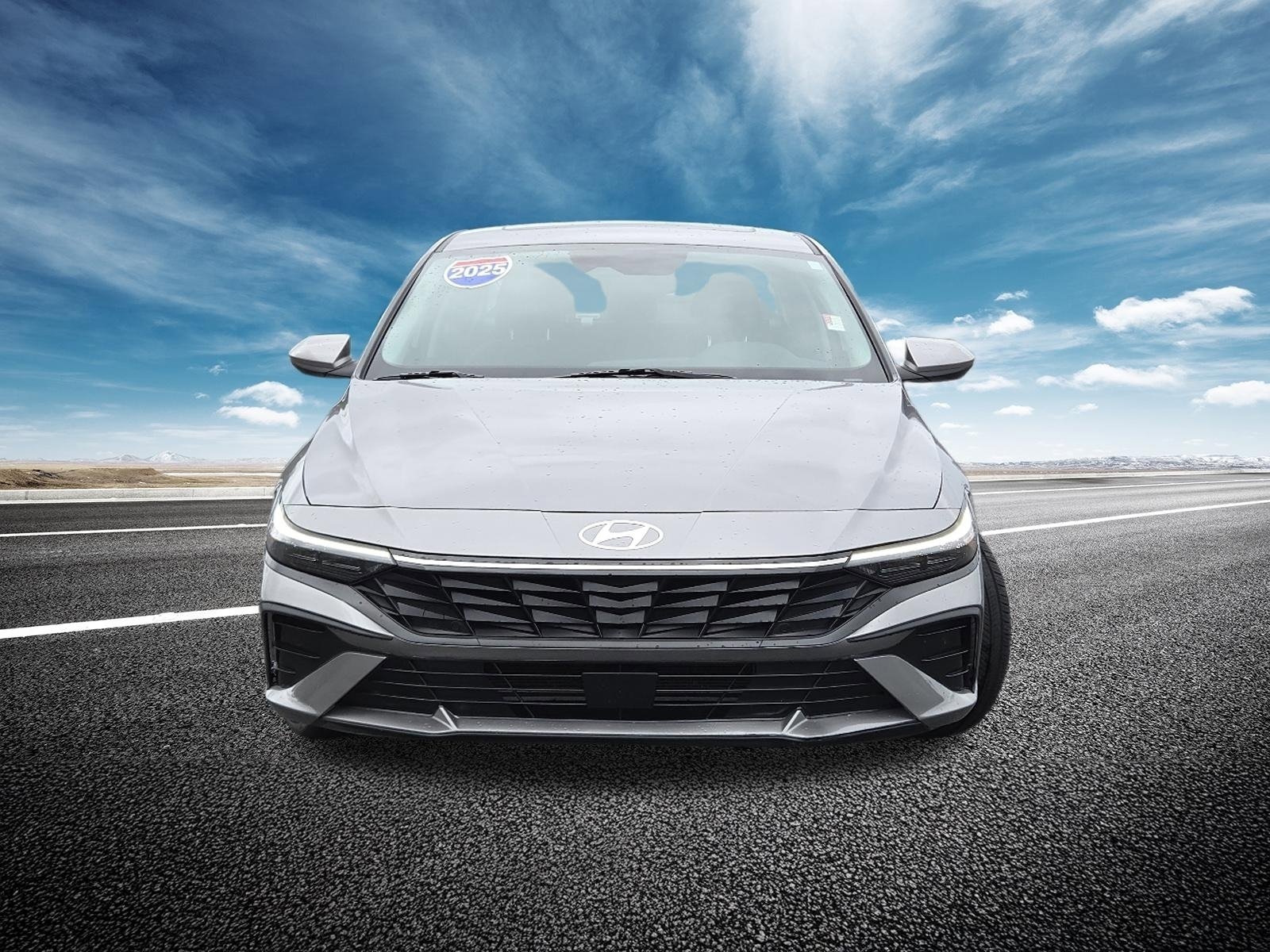 Used 2025 Hyundai Elantra SEL FWD image 15