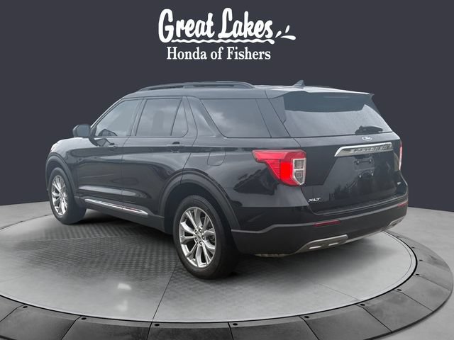 Used 2020 Ford Explorer XLT w/ Equipment Group 202A AWD/4WD image 3