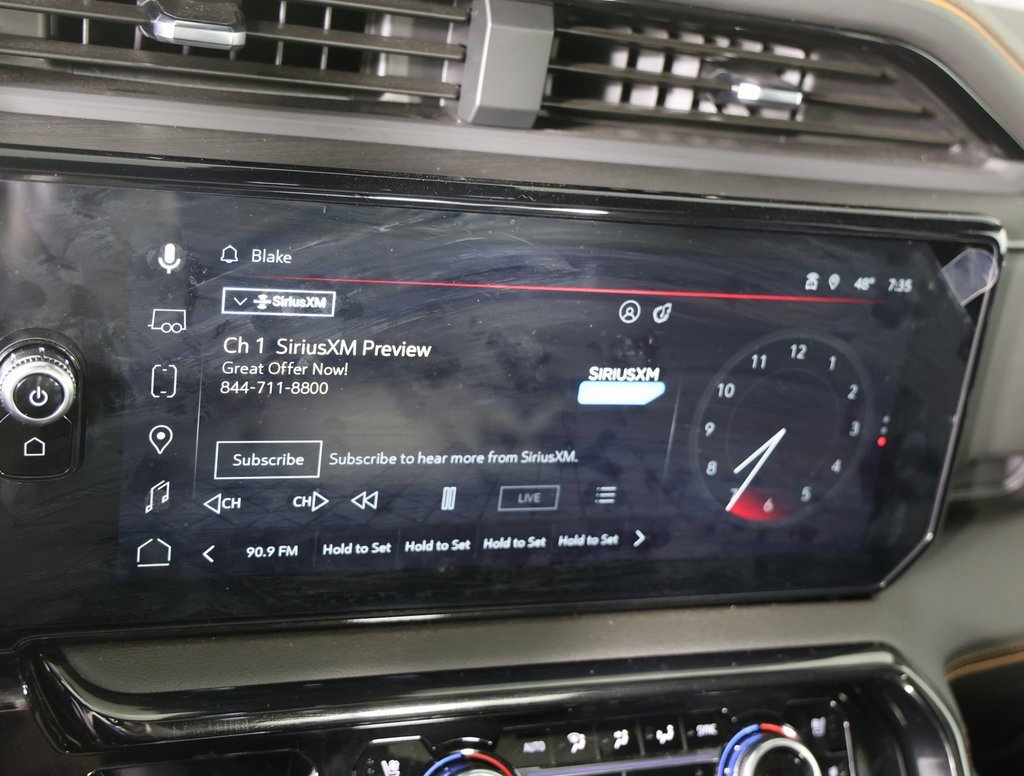 Used 2025 GMC Sierra 1500 AT4 w/ AT4 Premium Package image 19