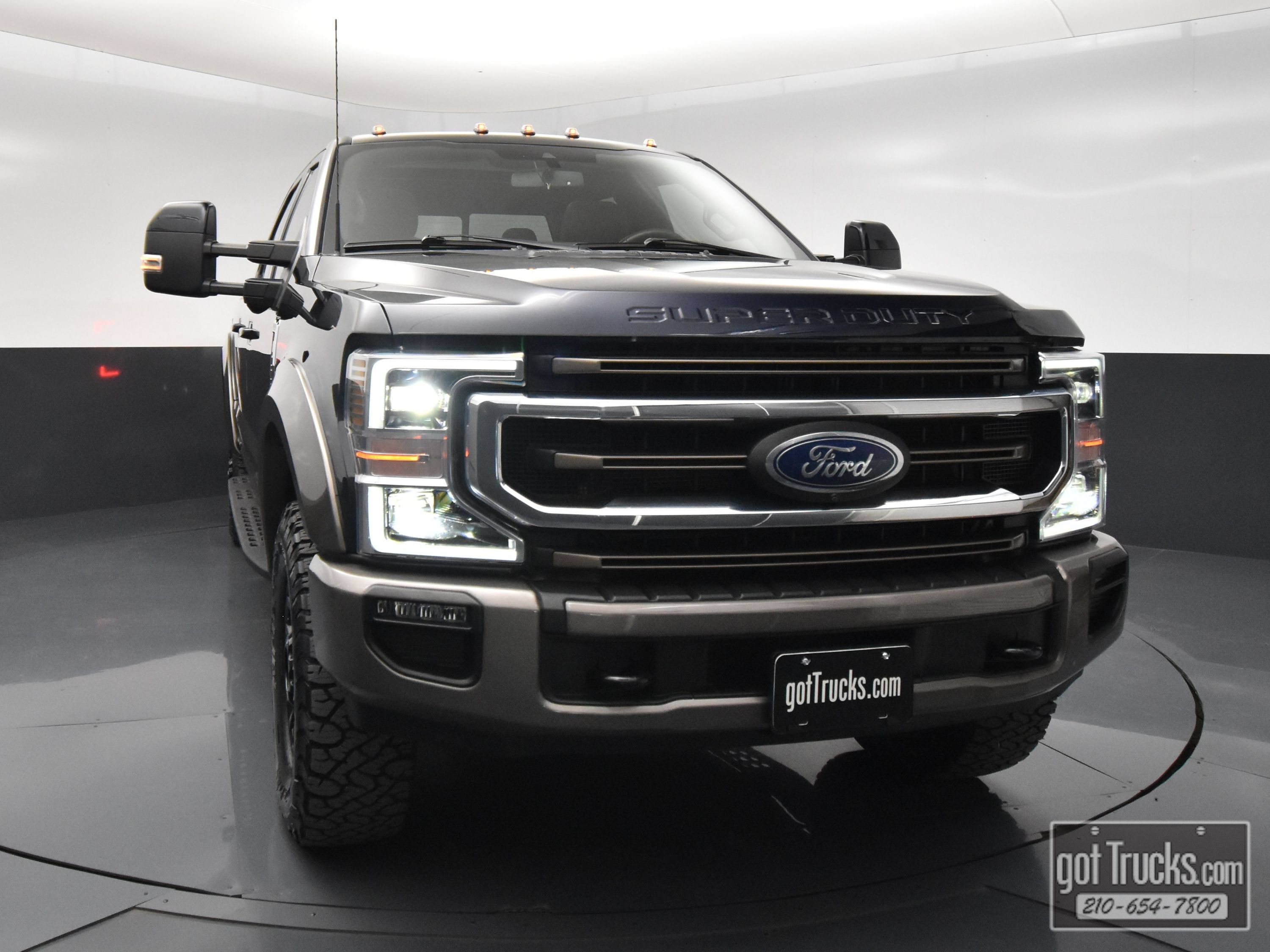 Used 2022 Ford F350 King Ranch w/ Tremor Off-Road Package AWD/4WD image 51