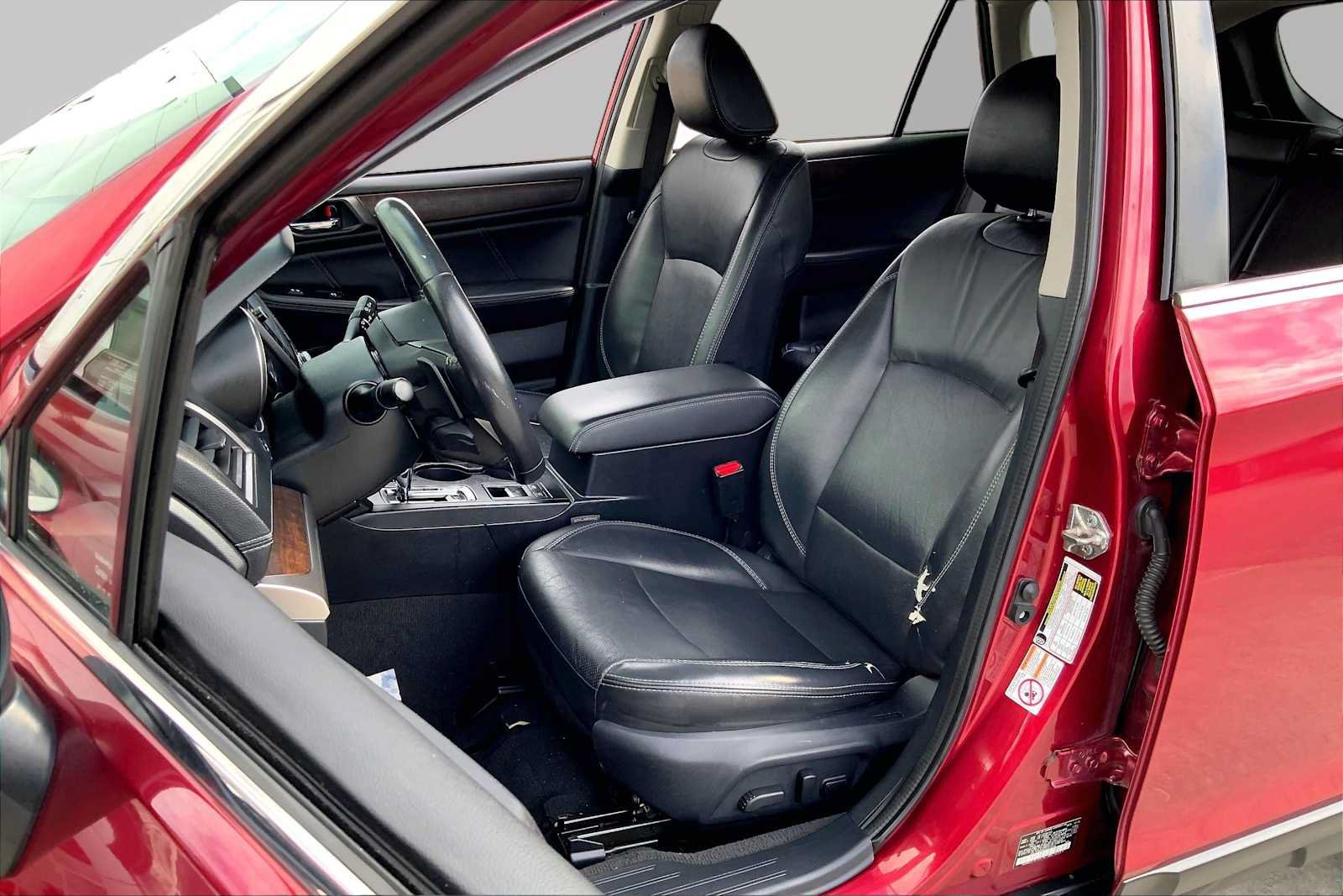 Used 2019 Subaru Outback 2.5i Limited AWD/4WD image 8