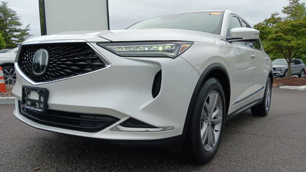 Used 2023 Acura MDX SH-AWD image 10