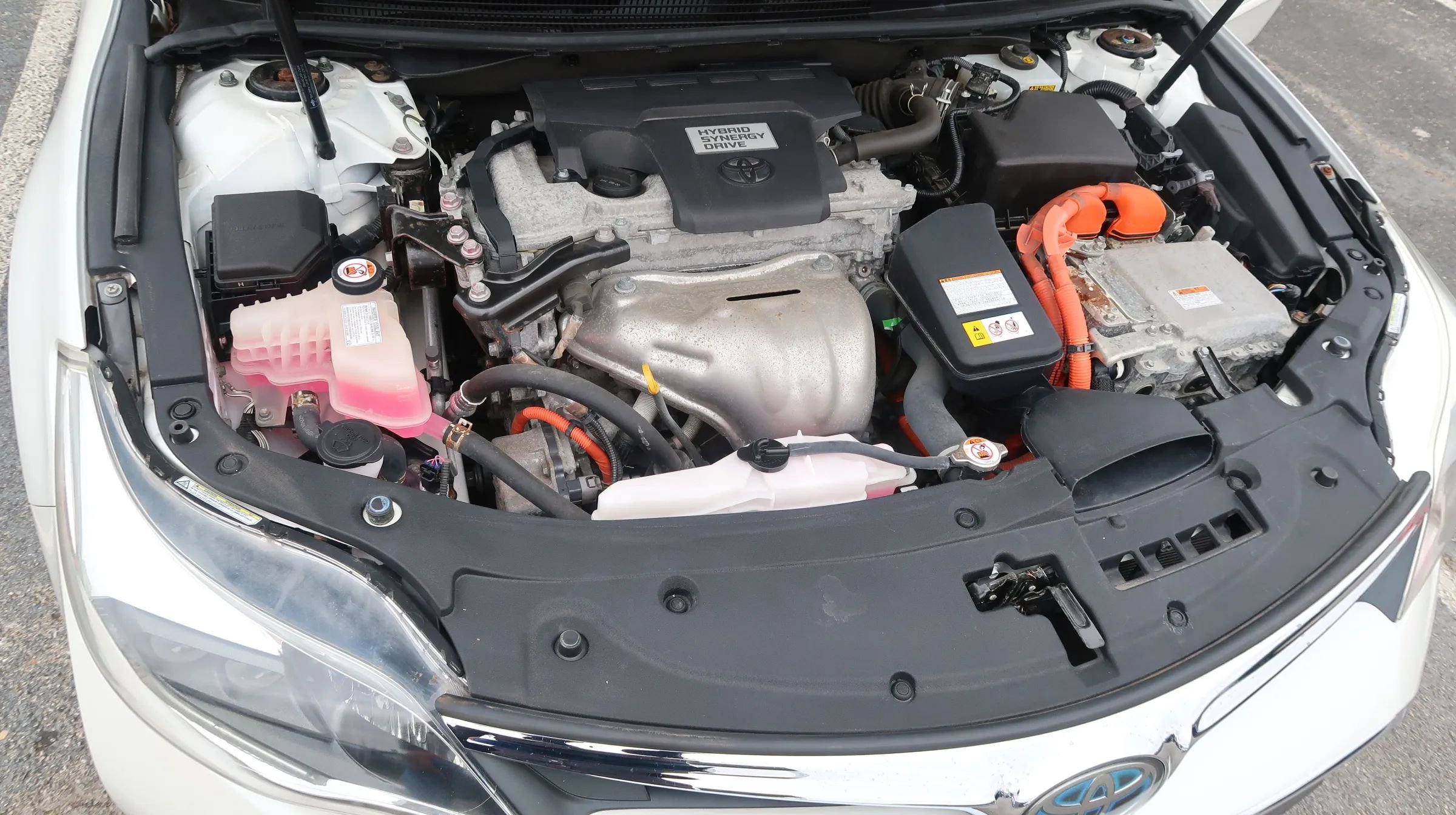 Used 2018 Toyota Avalon Limited w/ All Weather Liner Package FWD image 45