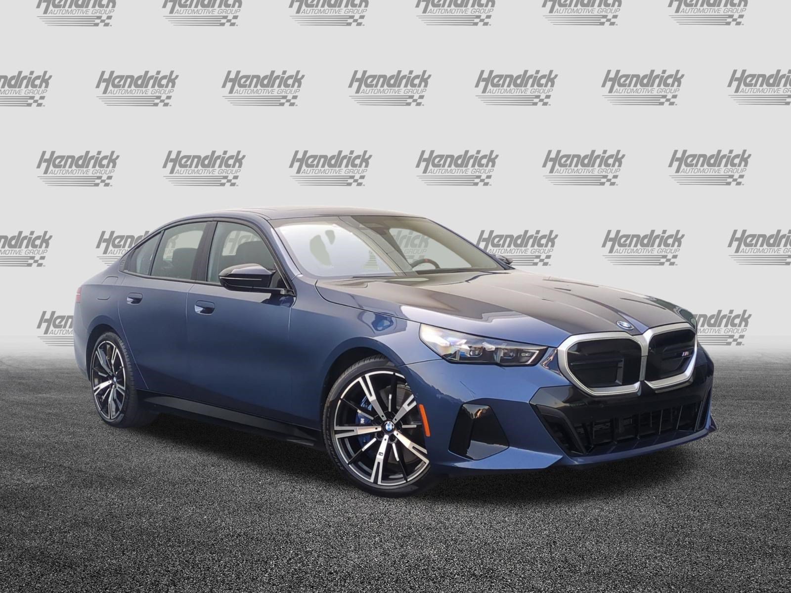 Used 2026 BMW i5 M60 AWD/4WD image 2