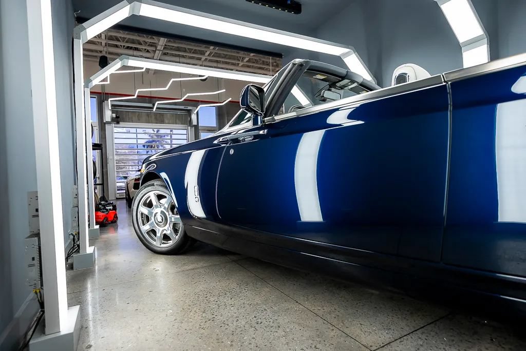 Used 2010 Rolls-Royce Phantom Drophead Coupe RWD image 50