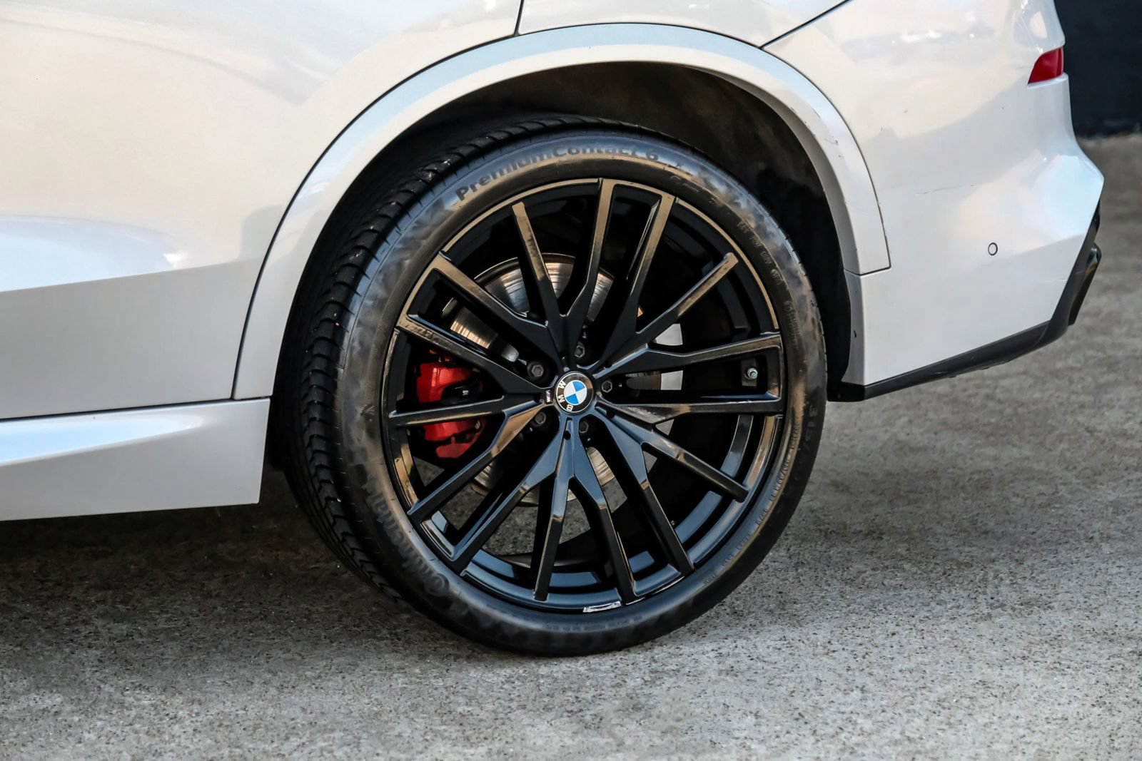 Used 2022 BMW X5 sDrive40i w/ M Sport Package RWD image 66