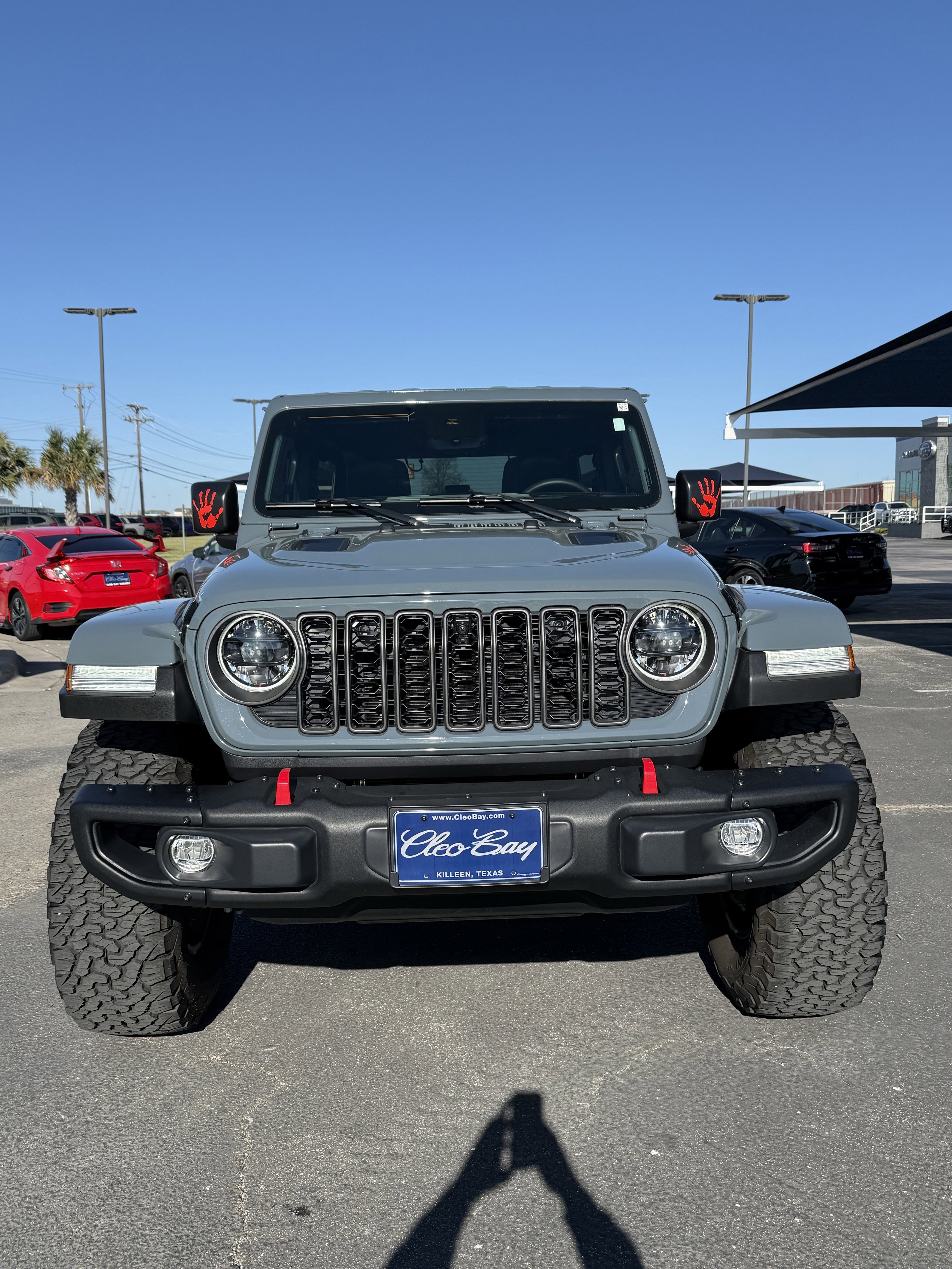 Used 2024 Jeep Wrangler Unlimited Rubicon image 2