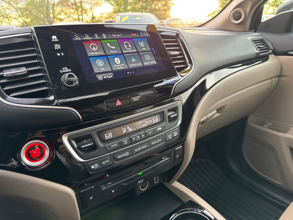 Used 2019 Honda Pilot Touring image 38