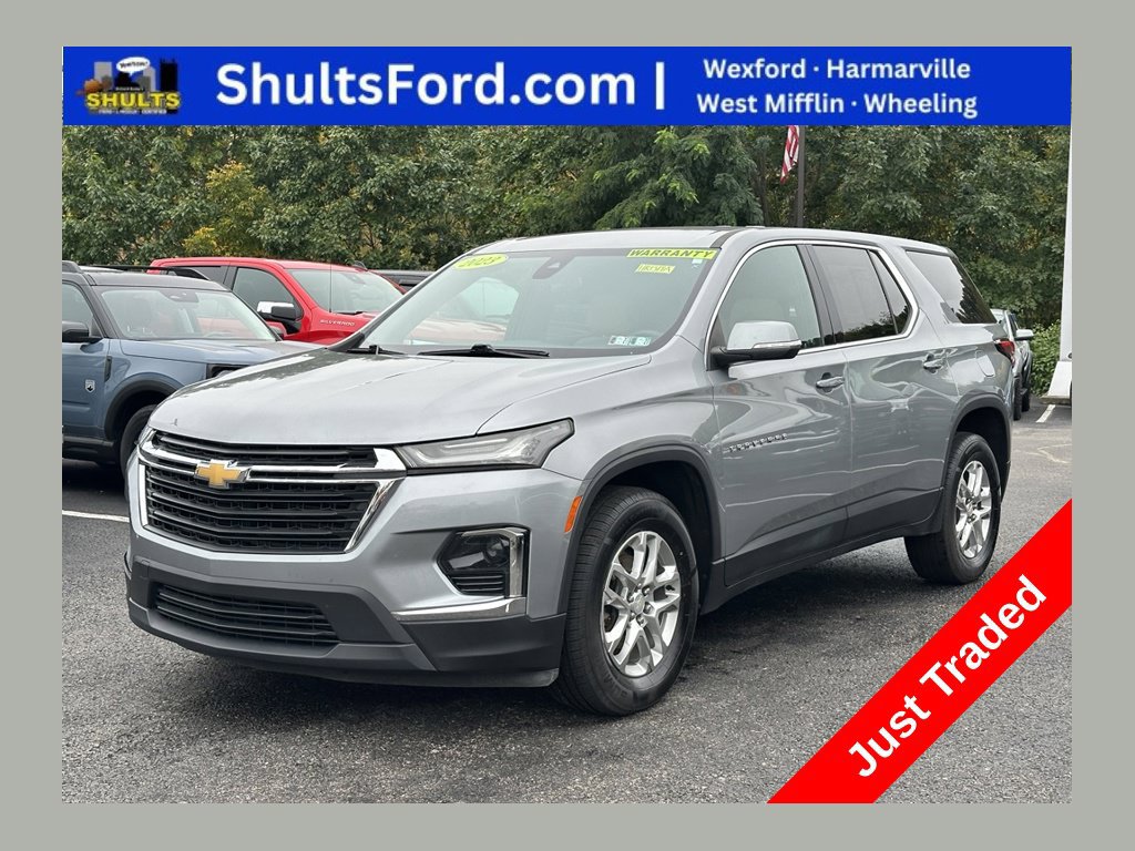 Used 2023 Chevrolet Traverse LS w/ Safety Package AWD/4WD image 1