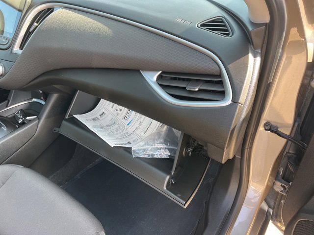 Used 2024 Chevrolet Malibu LT image 56