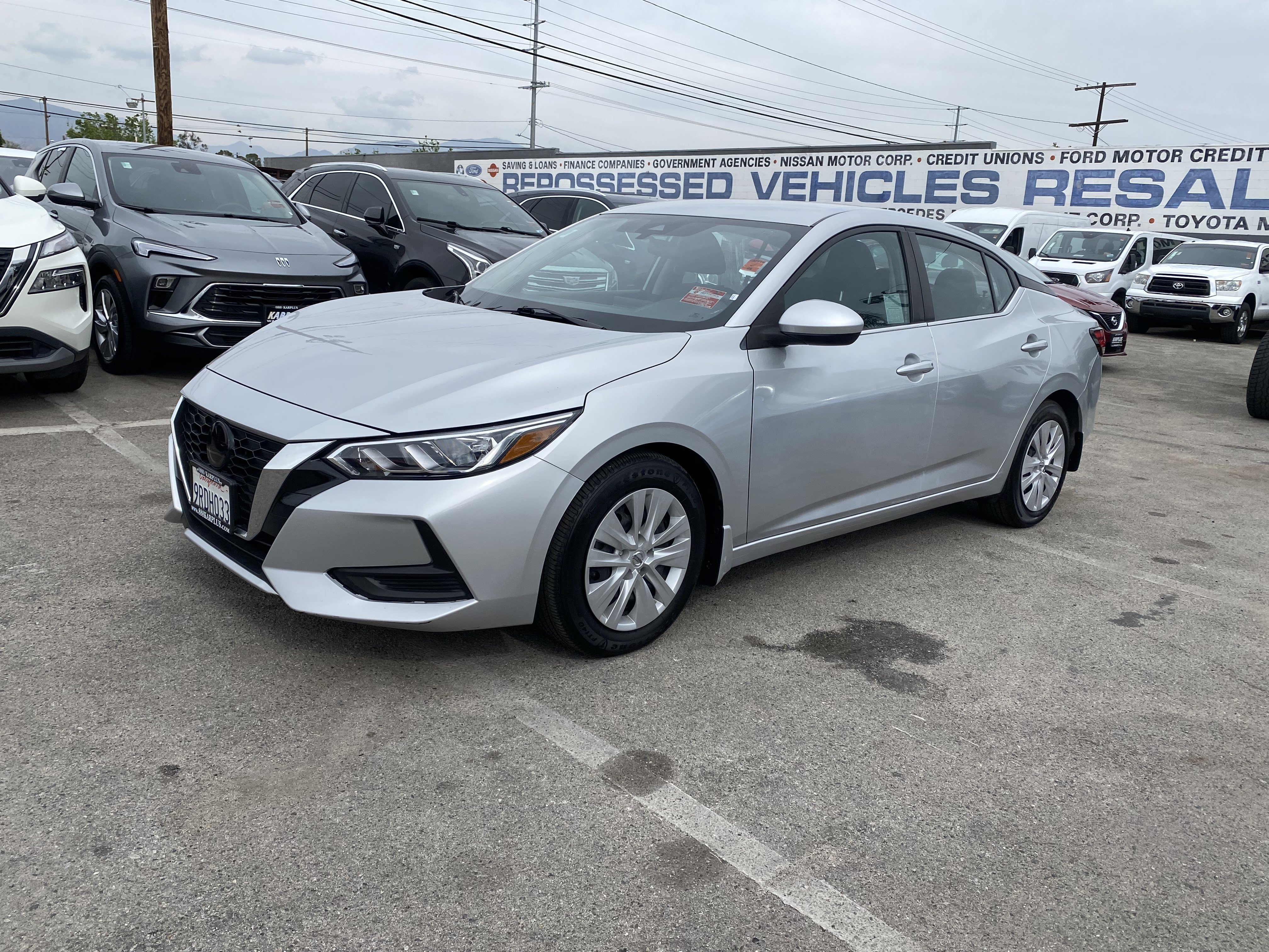 Used 2023 Nissan Sentra S FWD image 2