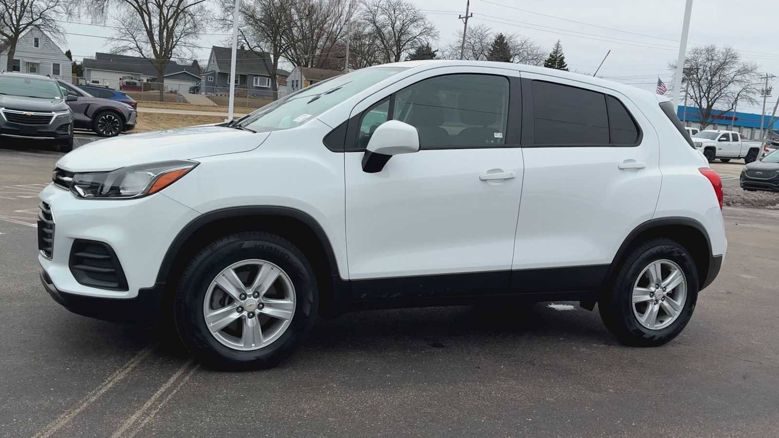 Certified 2020 Chevrolet Trax LS w/ Tint and Cruise Package image 6