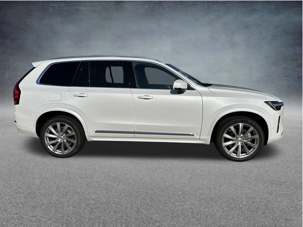 New 2026 Volvo XC90 B6 Plus w/ Protection Package AWD/4WD image 9