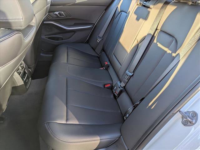 Used 2026 BMW 330i Sedan w/ Premium Package image 15