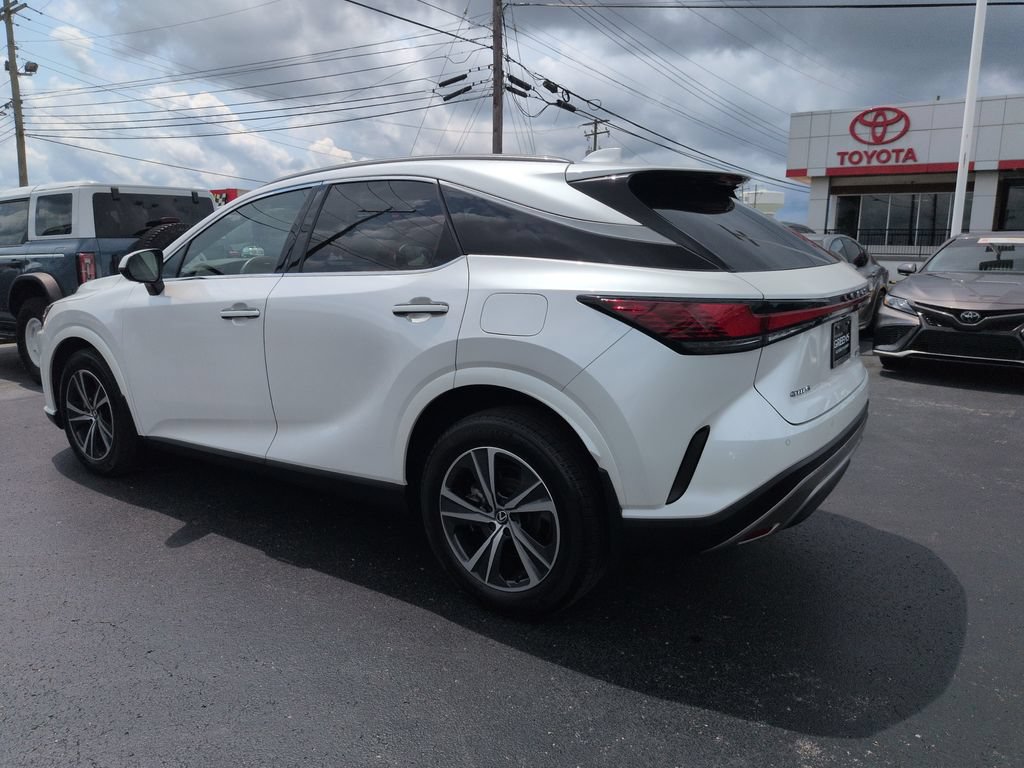Used 2024 Lexus RX 350 Premium w/ Convenience Package AWD/4WD image 3