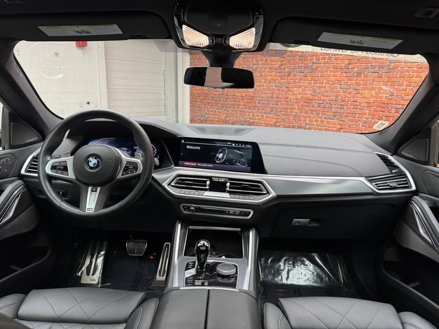 Certified 2023 BMW X6 xDrive40i w/ M Sport Package image 12